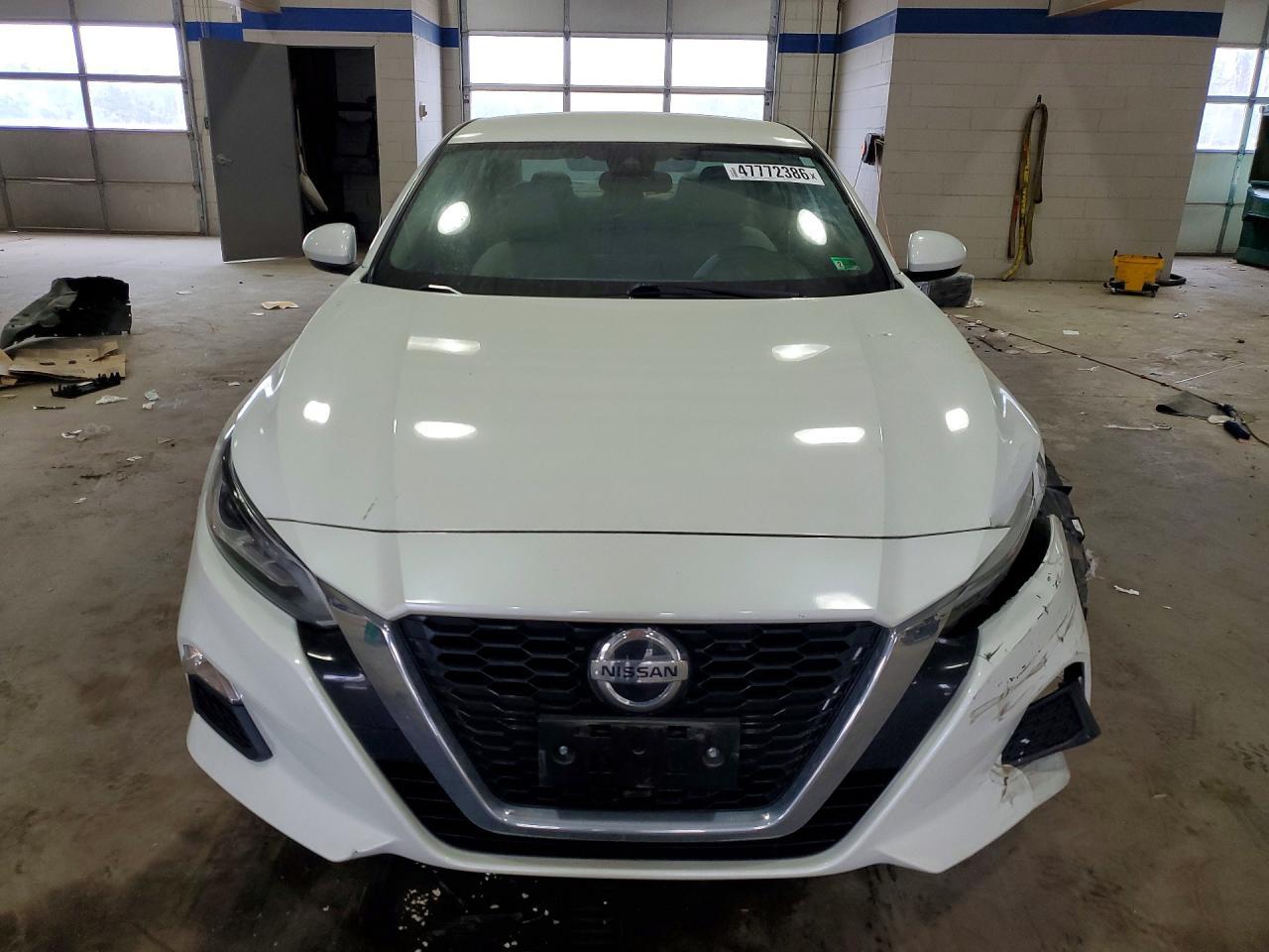 2021 Nissan Altima 2.5 Sv - Фото 5