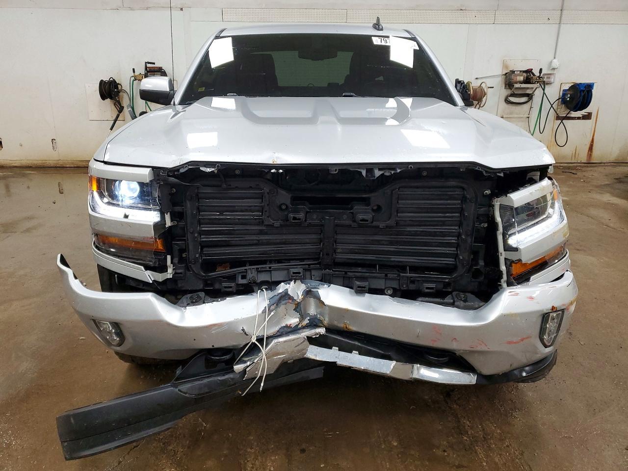 2018 Chevrolet Silverado K1500 Lt - Image 5