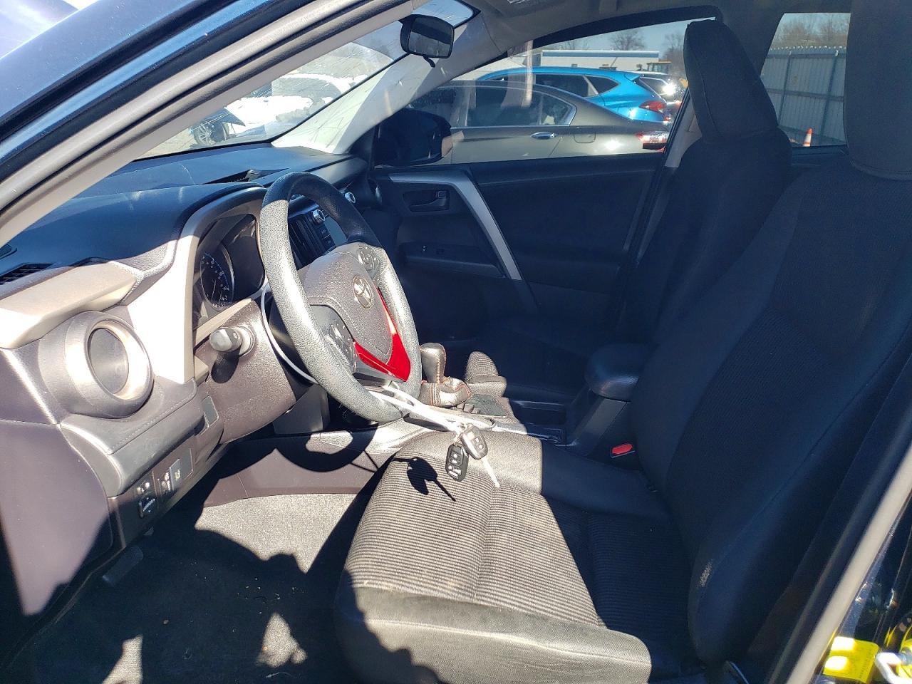2017 Toyota Rav4 Le - Фото 7