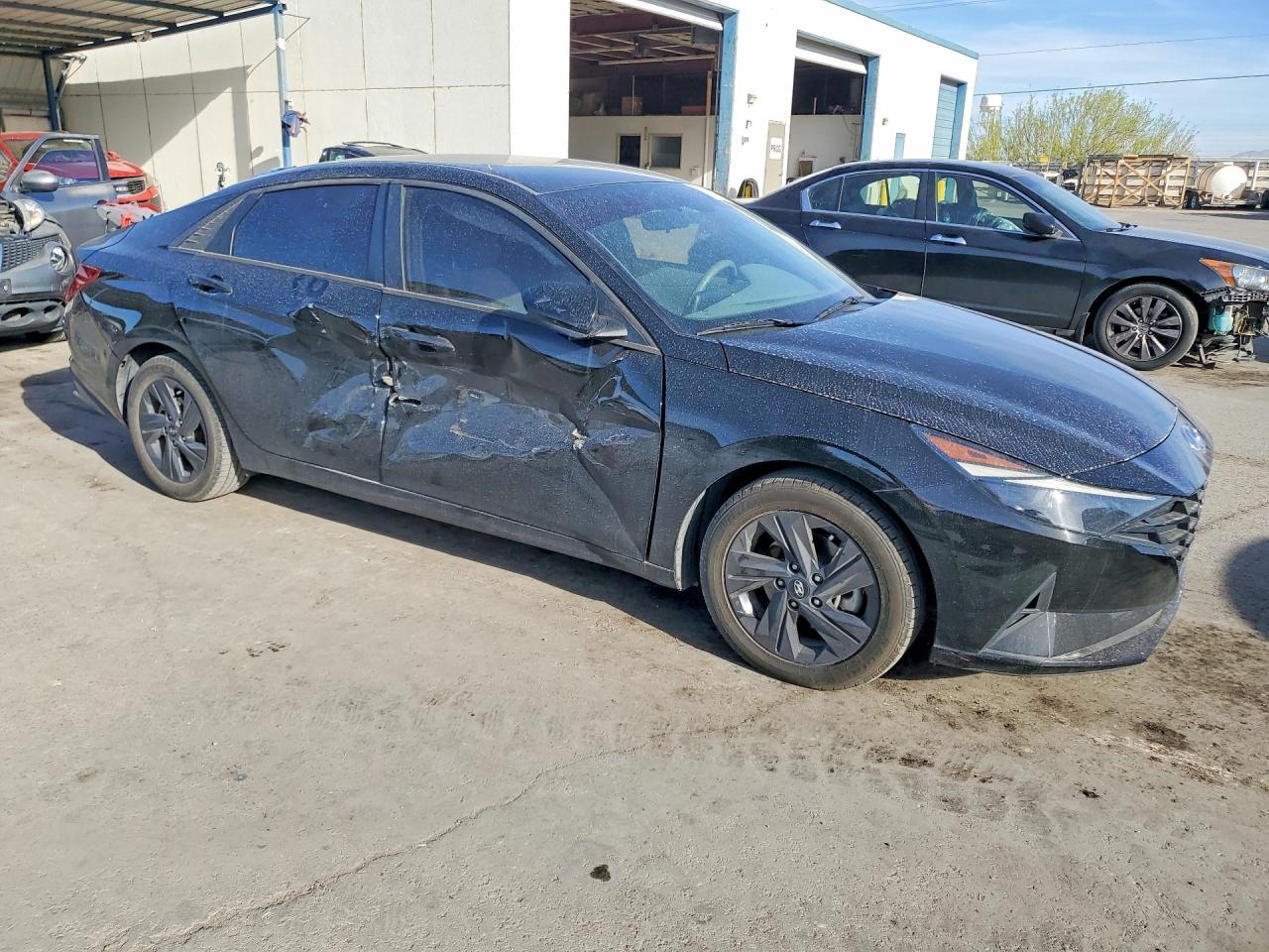 2023 Hyundai Elantra Sel - Фото 4