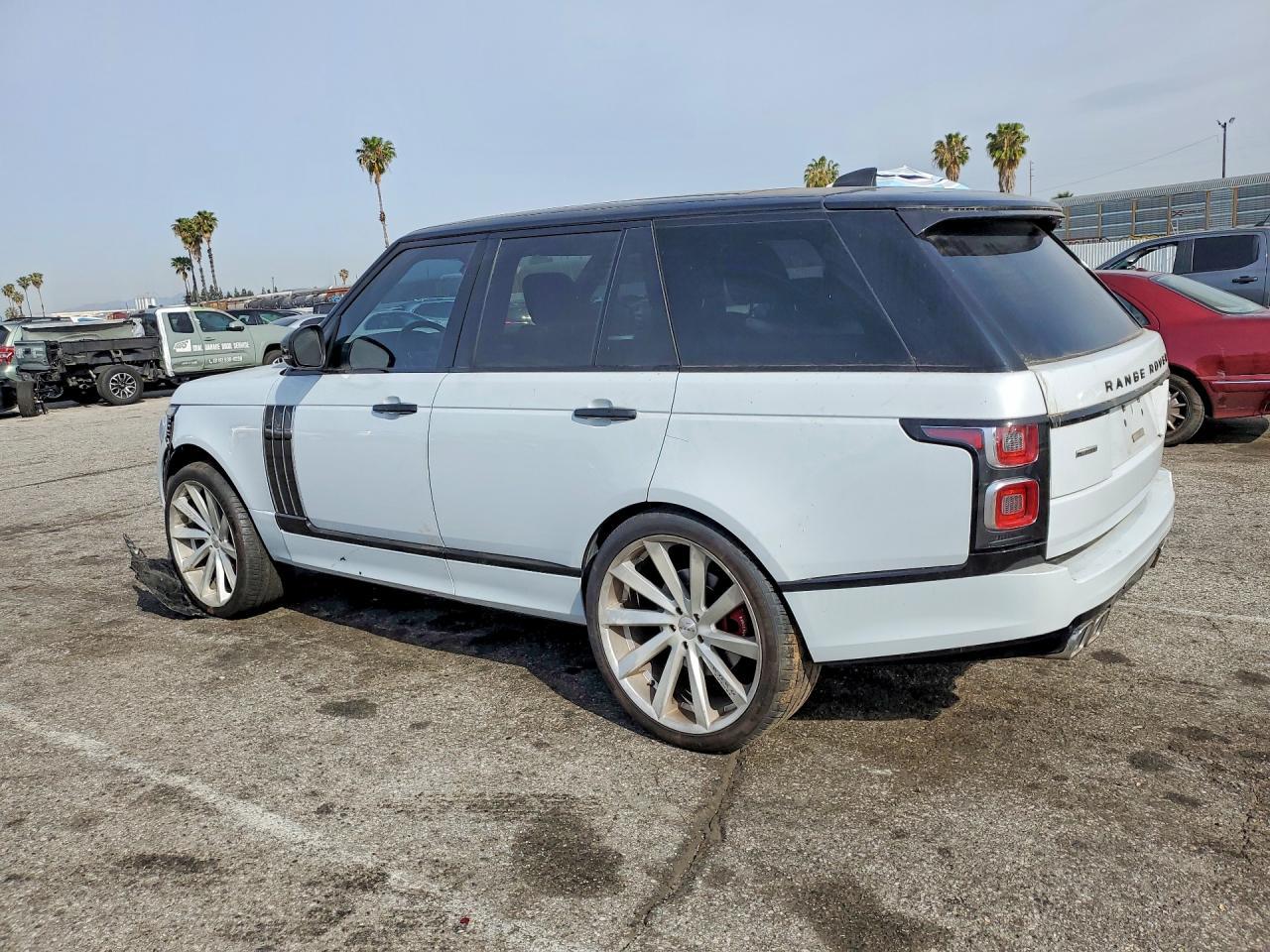 2017 Land Rover Range Rover Supercharged - Фото 2