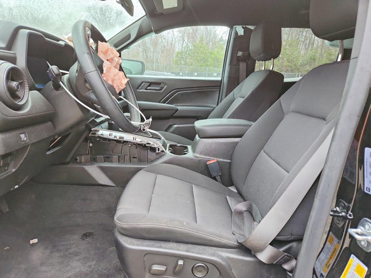 2026 Chevrolet Colorado - Image 7
