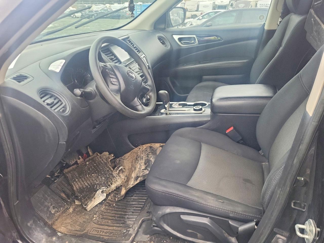 2018 Nissan Pathfinder S - Фото 7