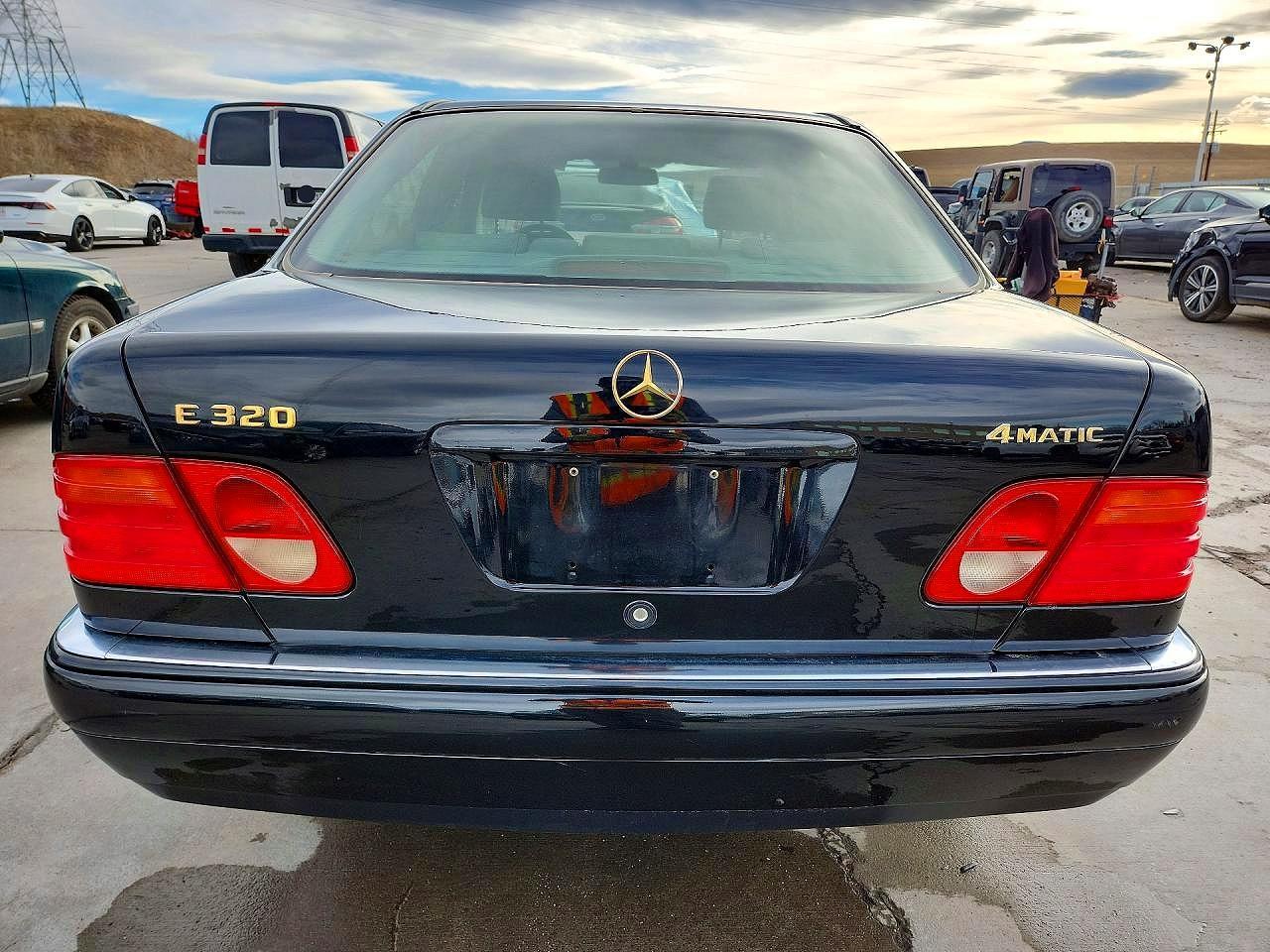 1999 Mercedes-Benz E 320 4Matic - Фото 6