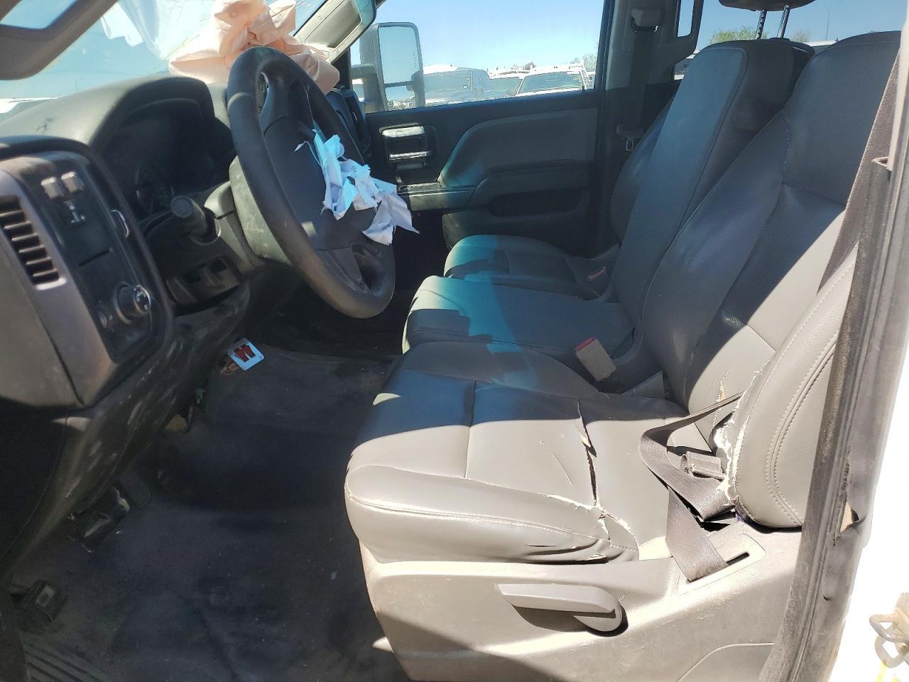 2018 Chevrolet Silverado C2500 Heavy Duty - Фото 7
