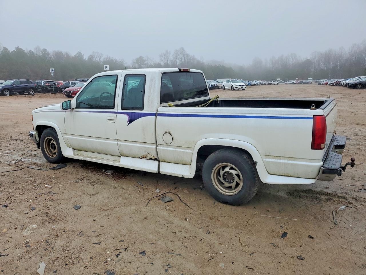 1997 Chevrolet Gmt-400 C1500 - Фото 2