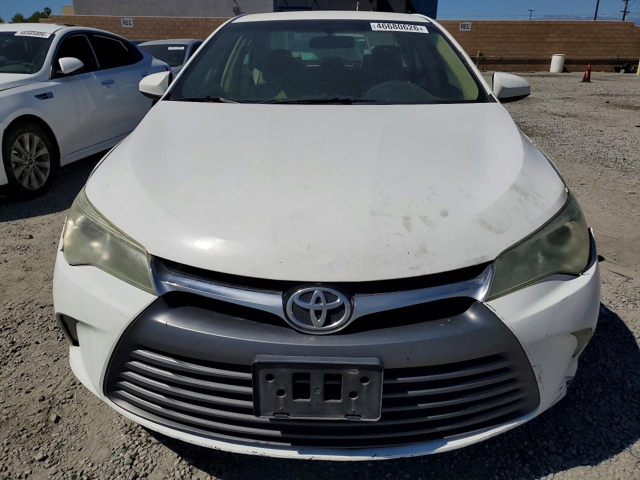 2015 Toyota Camry Le - Фото 5