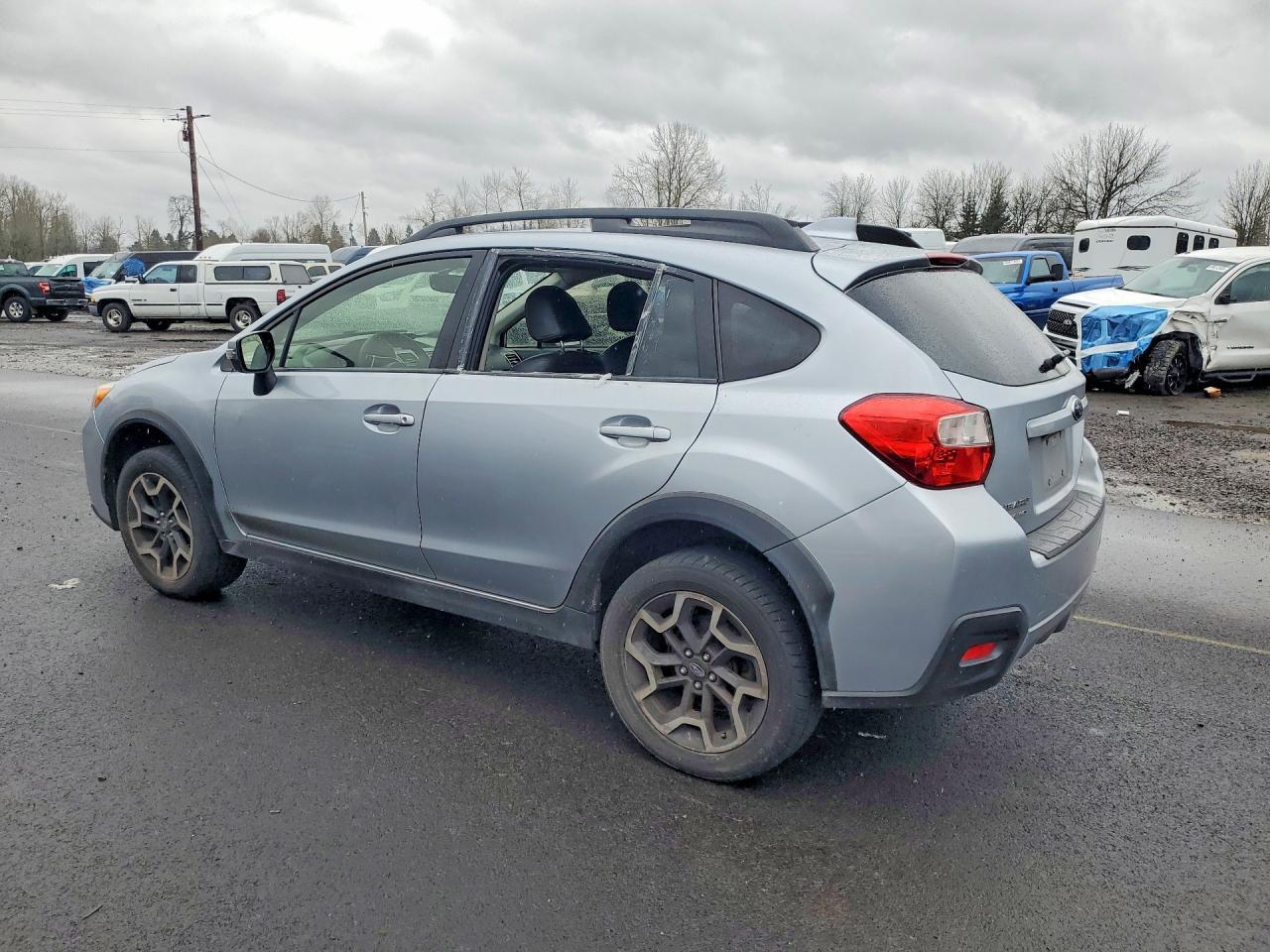 2017 Subaru Crosstrek Limited - Image 2