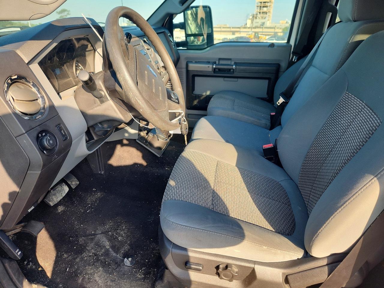 2012 Ford F250 Super Duty - Image 7