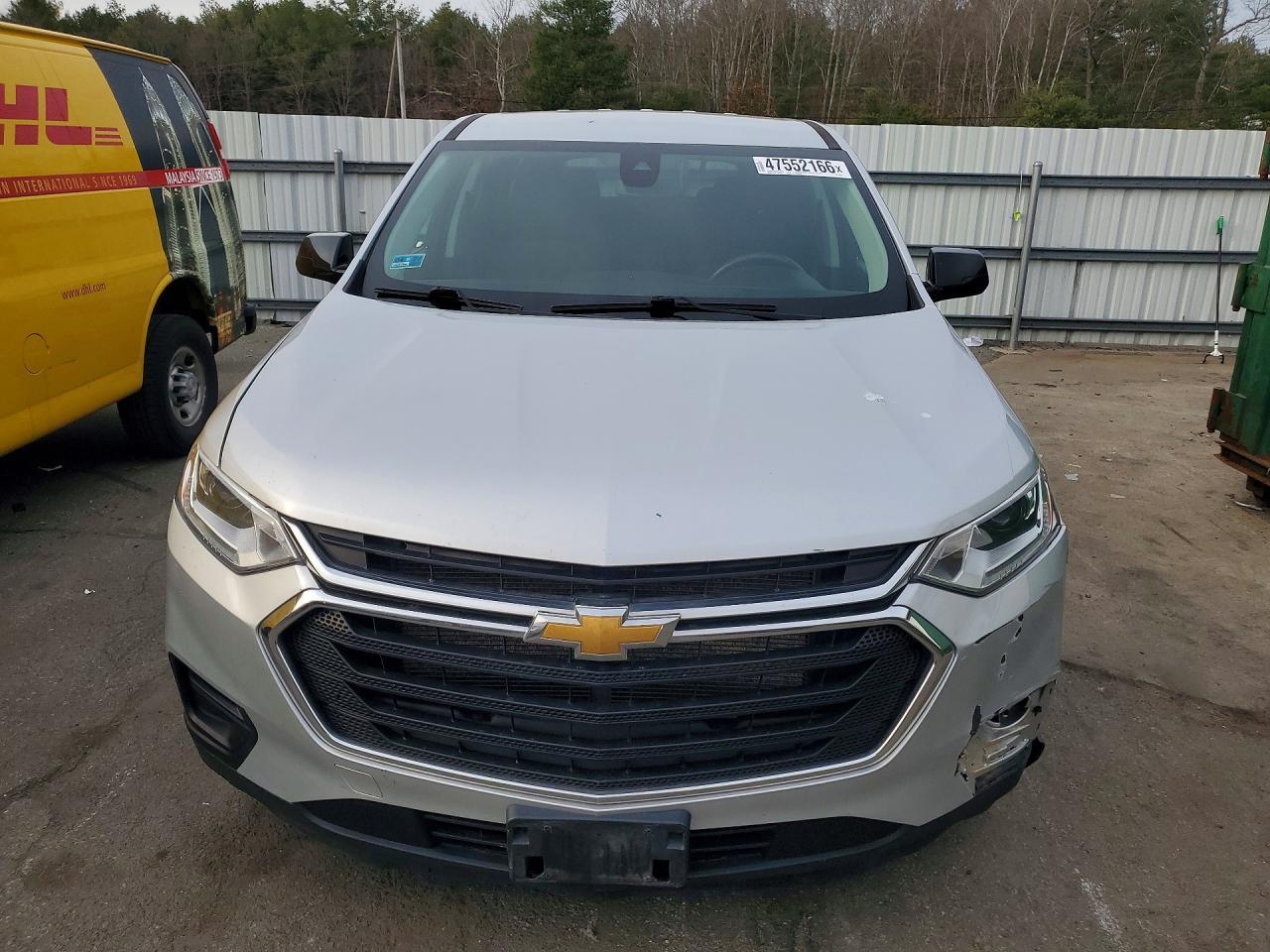 2020 Chevrolet Traverse Ls - Image 5