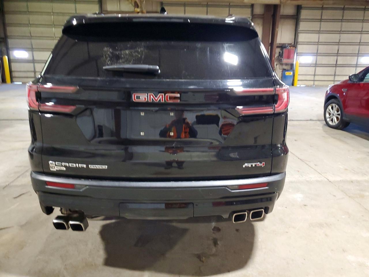 2025 GMC Acadia At4 - Image 6