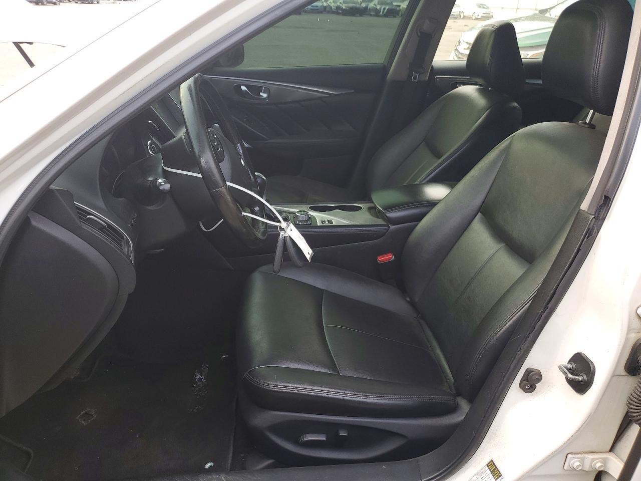 2017 Infiniti Q50 3.0T Premium - Image 7