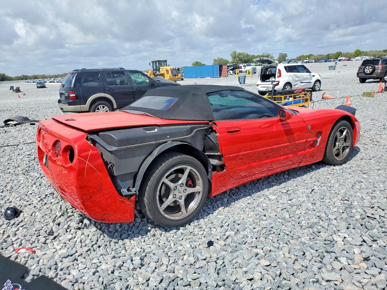 2000 Chevrolet Corvette - Фото 3