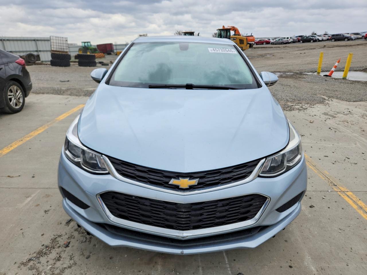 2017 Chevrolet Cruze Ls - Фото 5