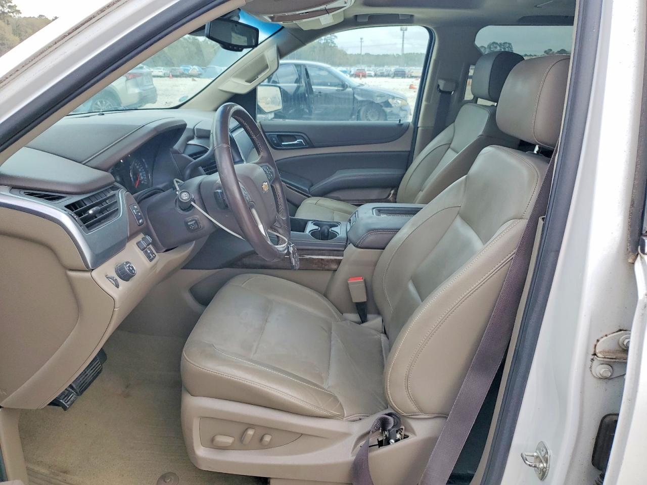 2017 Chevrolet Suburban C1500 Lt - Фото 7