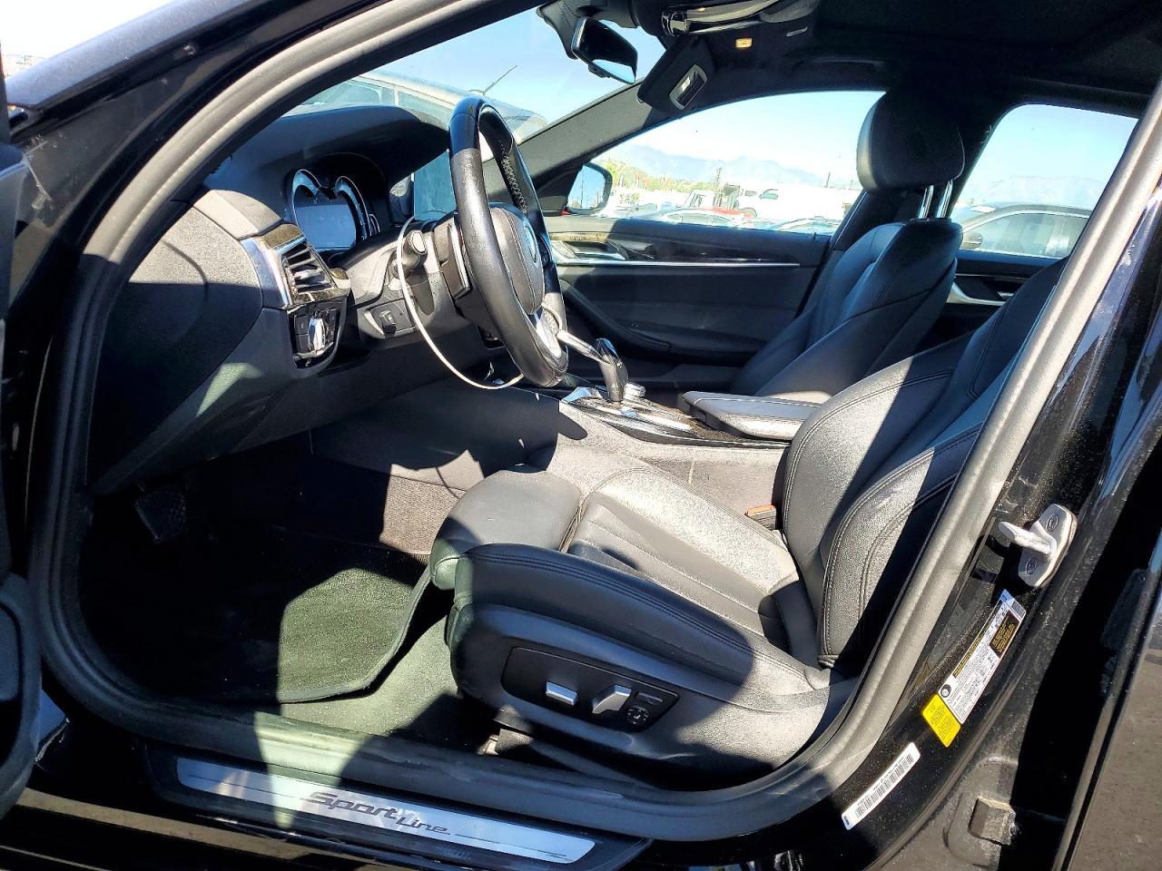 2018 BMW 530 - Image 7