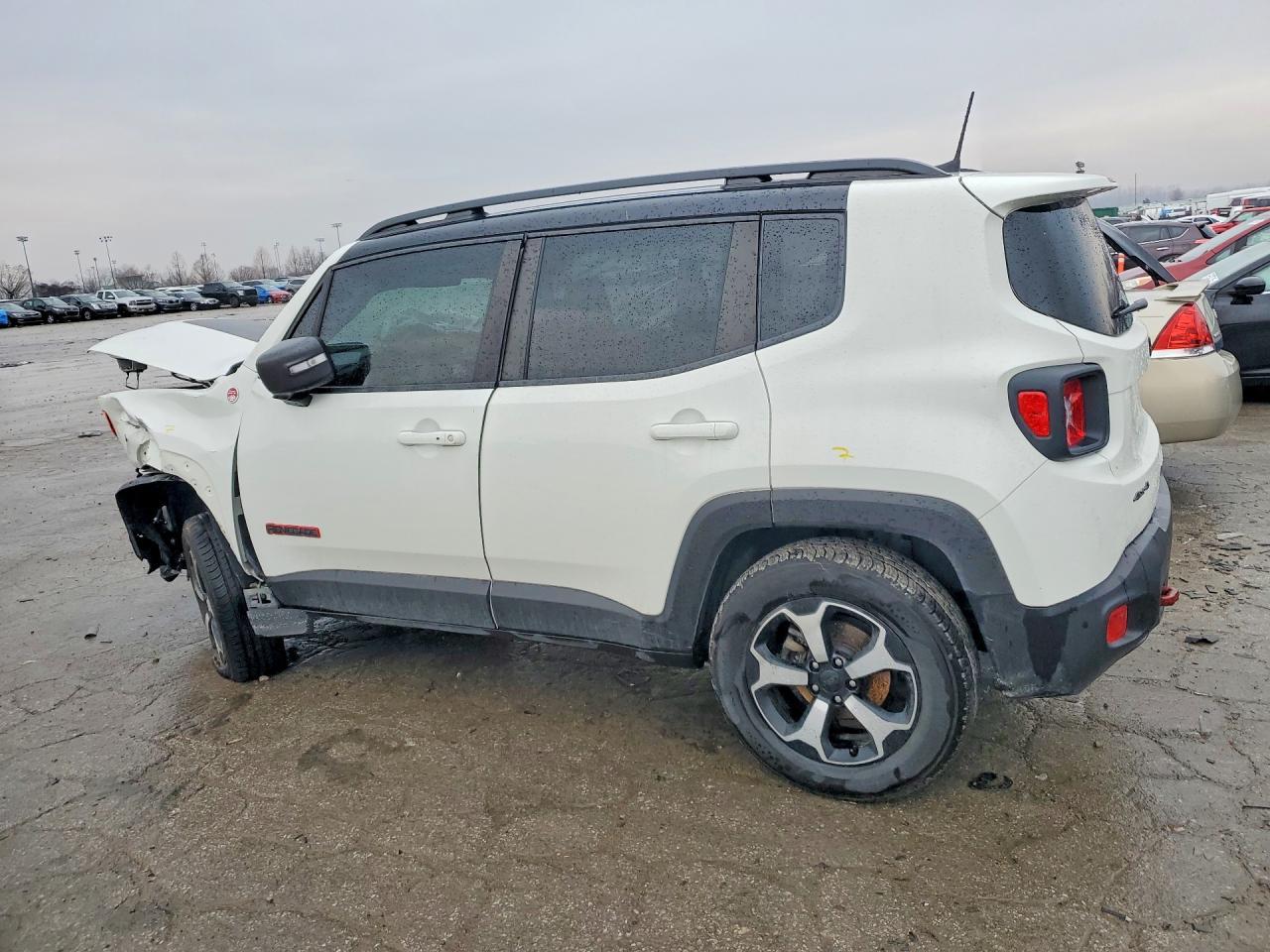 2020 Jeep Renegade Trailhawk - Image 2