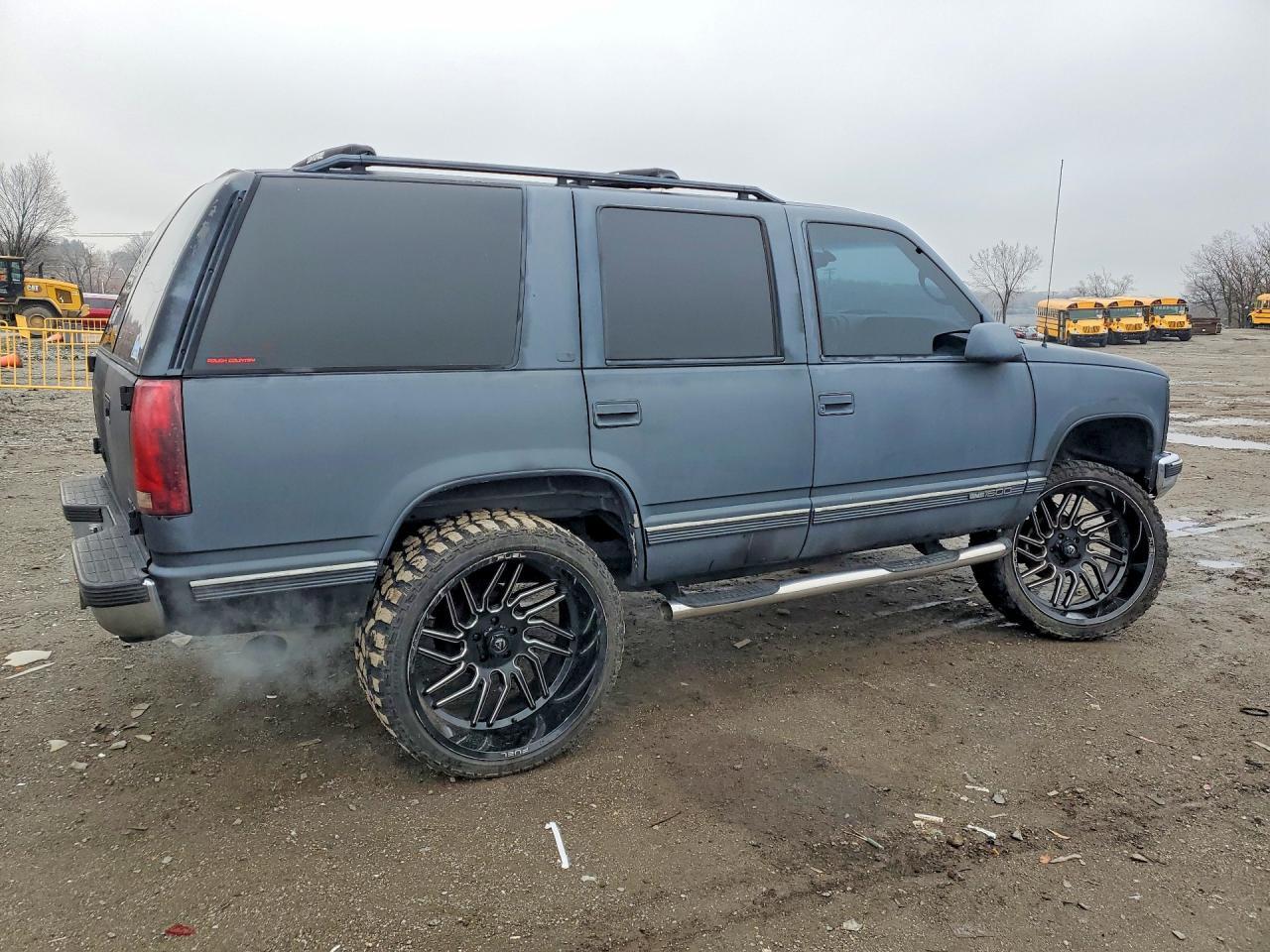 1999 GMC Yukon - Фото 3