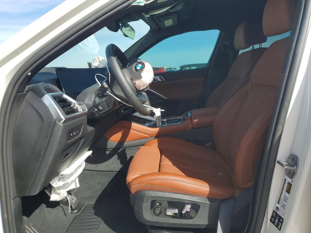 2026 BMW X6 xDrive40I - Image 7