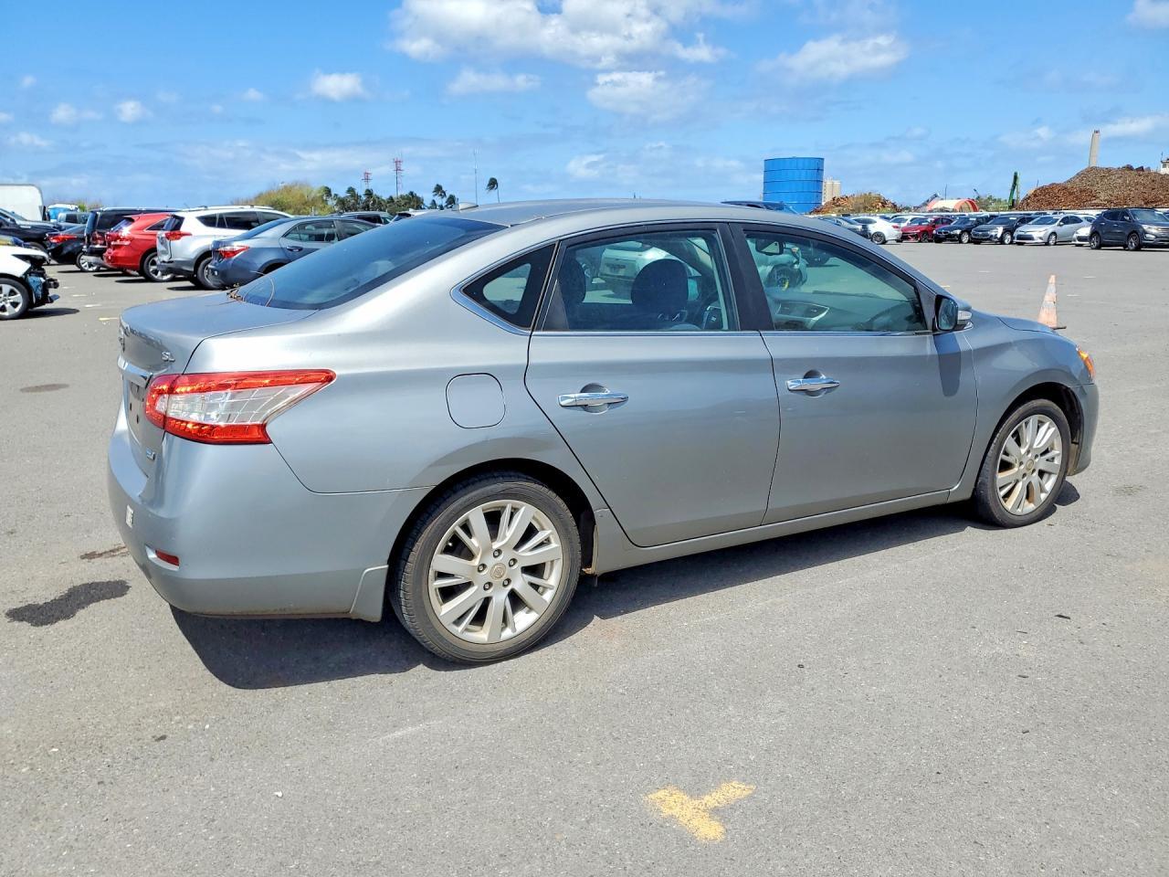 2013 Nissan Sentra S - Image 3