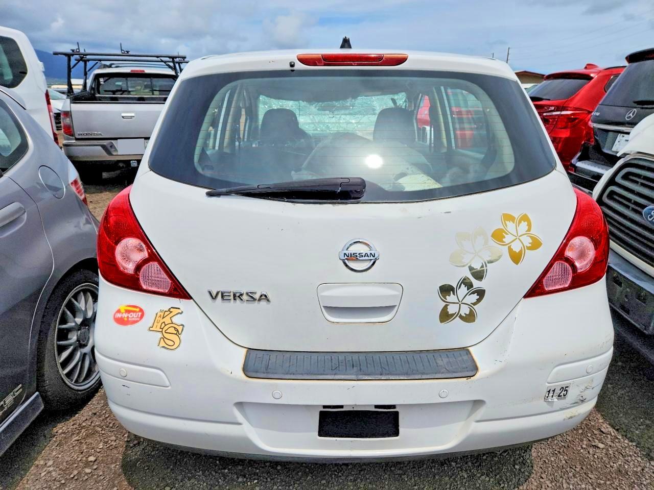 2011 Nissan Versa 1.8 S - Фото 6