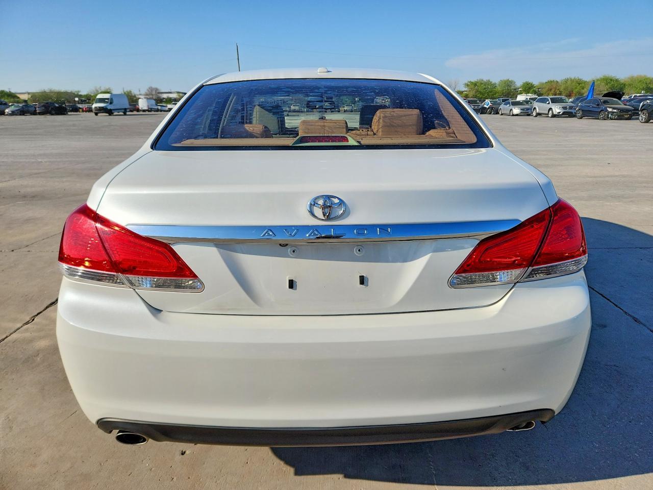 2011 Toyota Avalon Limited - Фото 6