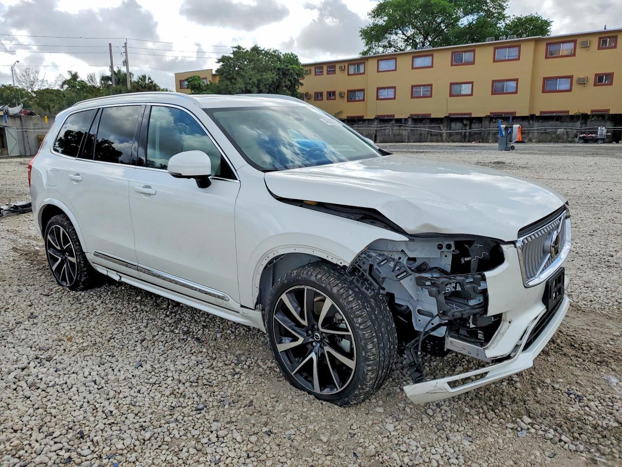 2024 Volvo Xc90 Plus - Фото 4