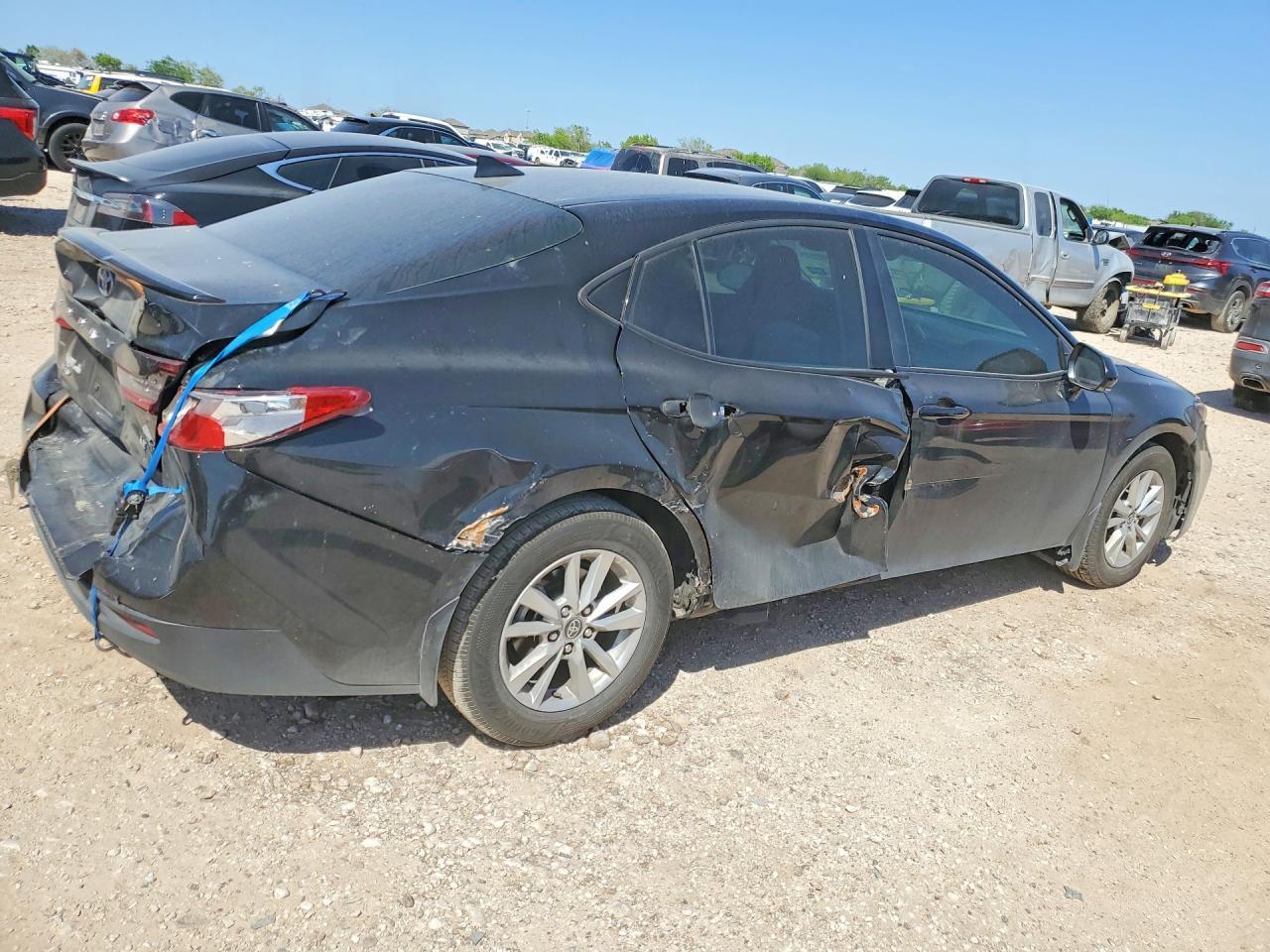 2025 Toyota Camry Le - Image 3