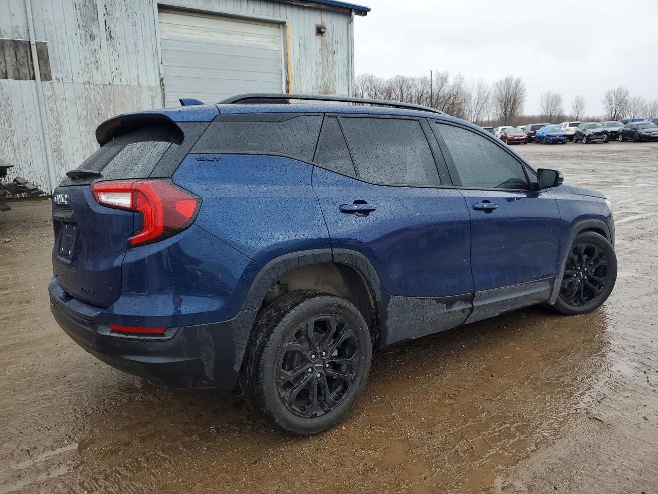 2022 GMC Terrain Slt - Фото 3