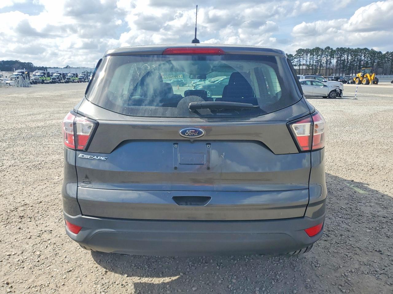 2018 Ford Escape S - Image 6