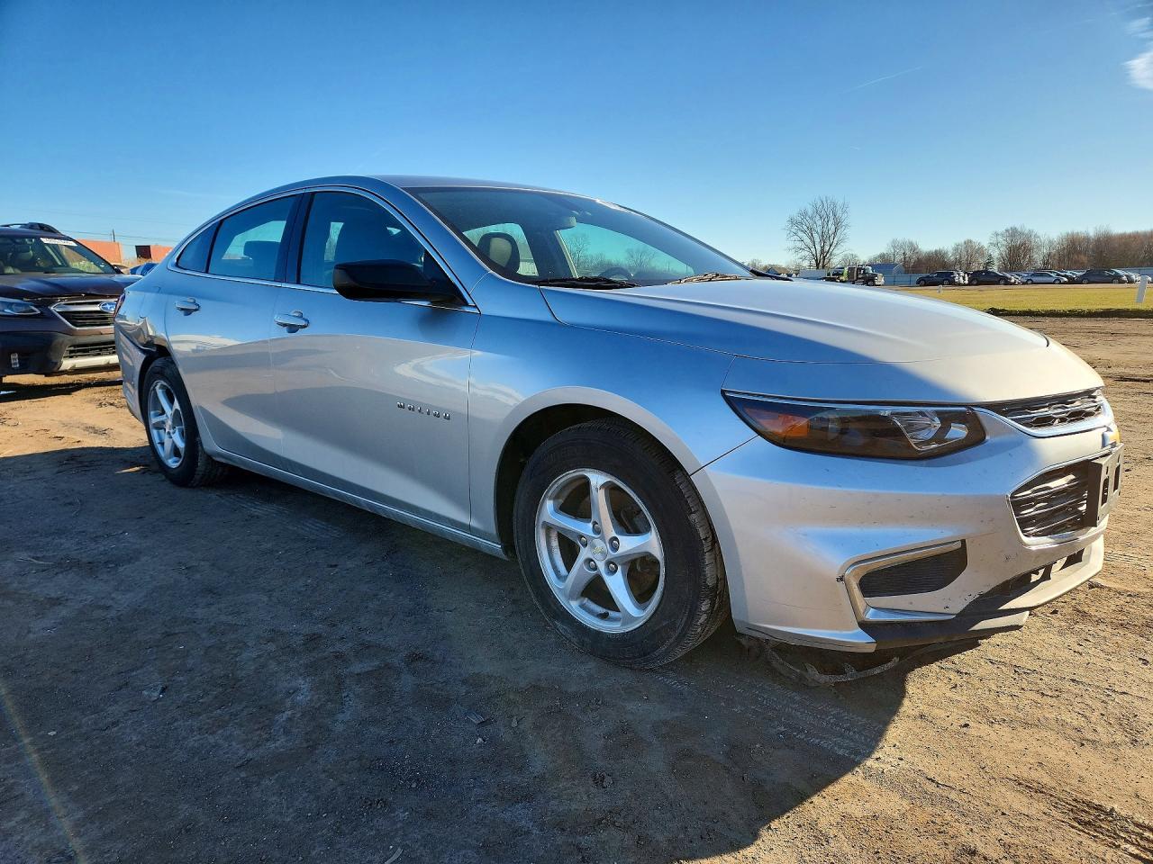 2017 Chevrolet Malibu Ls - Фото 4