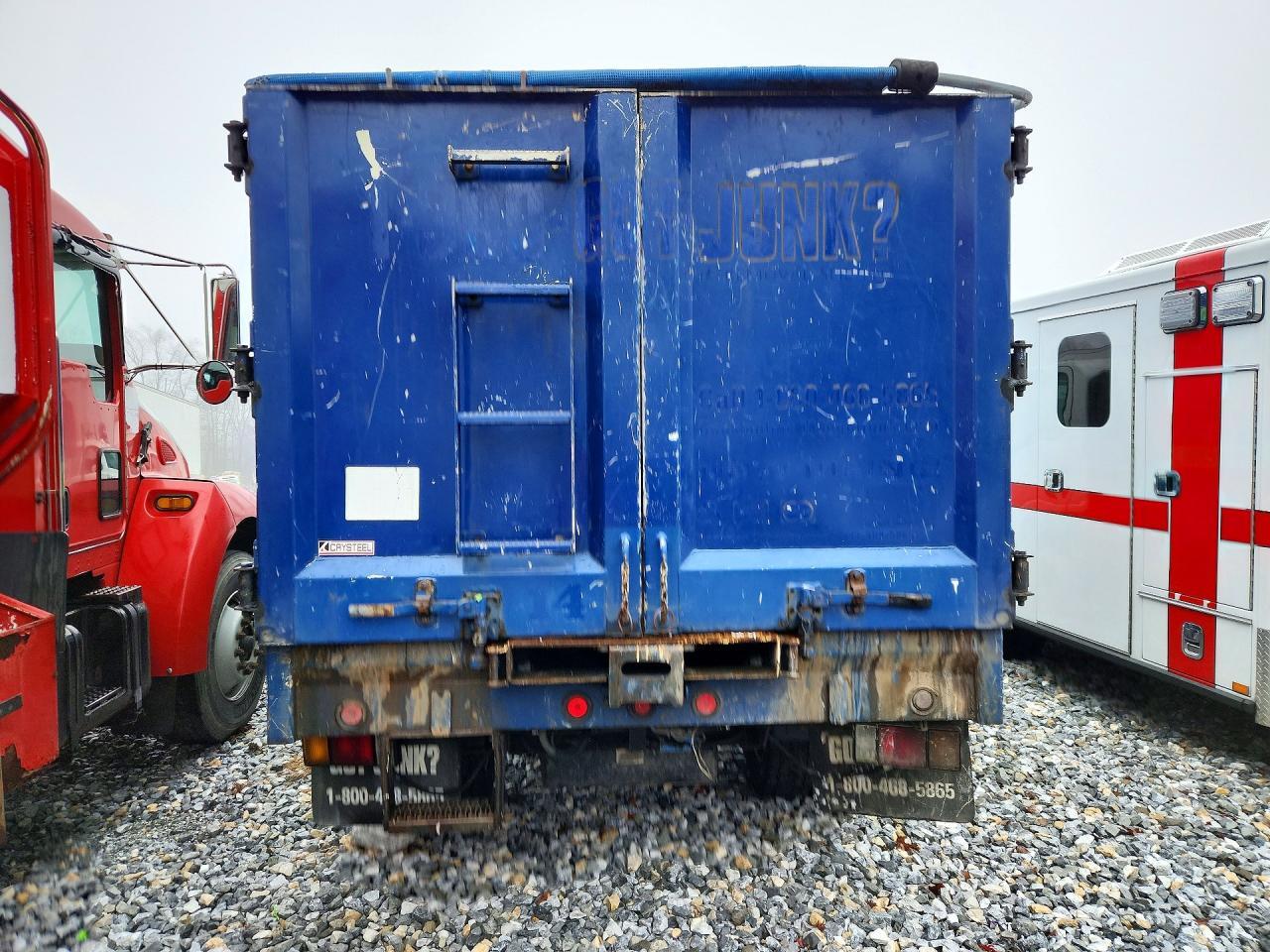 2016 Isuzu Npr Hd Refuse Truck - Фото 6