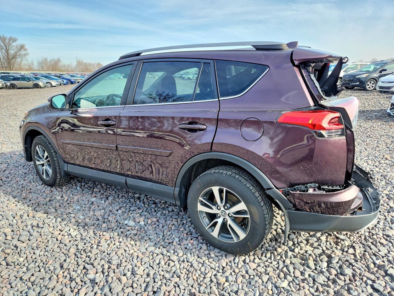 2018 Toyota Rav4 Xle - Image 2