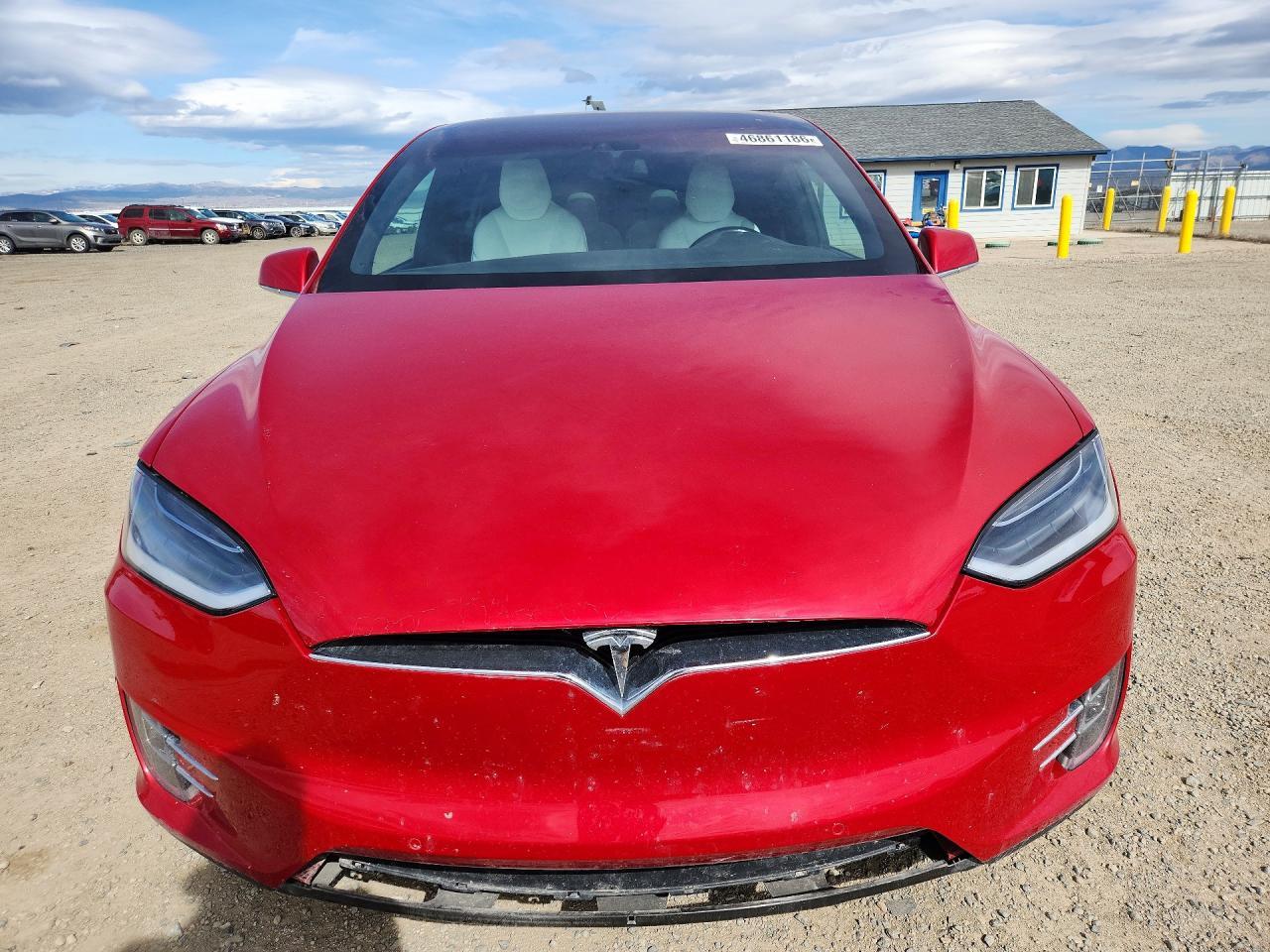 2016 Tesla Model X - Image 5