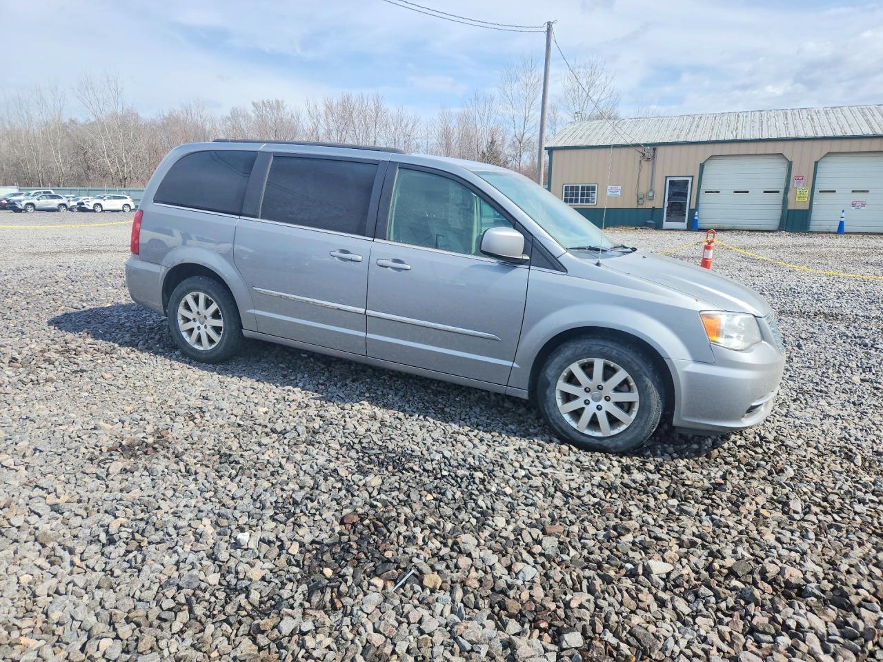2015 Chrysler Town & Country Touring - Фото 4