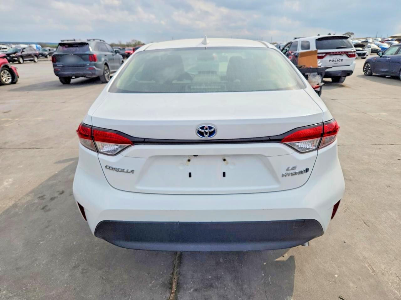 2024 Toyota Corolla Hybrid Le - Фото 6