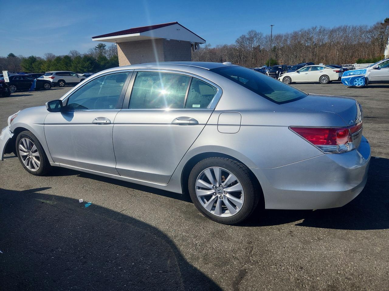 2011 Honda Accord Exl - Image 2