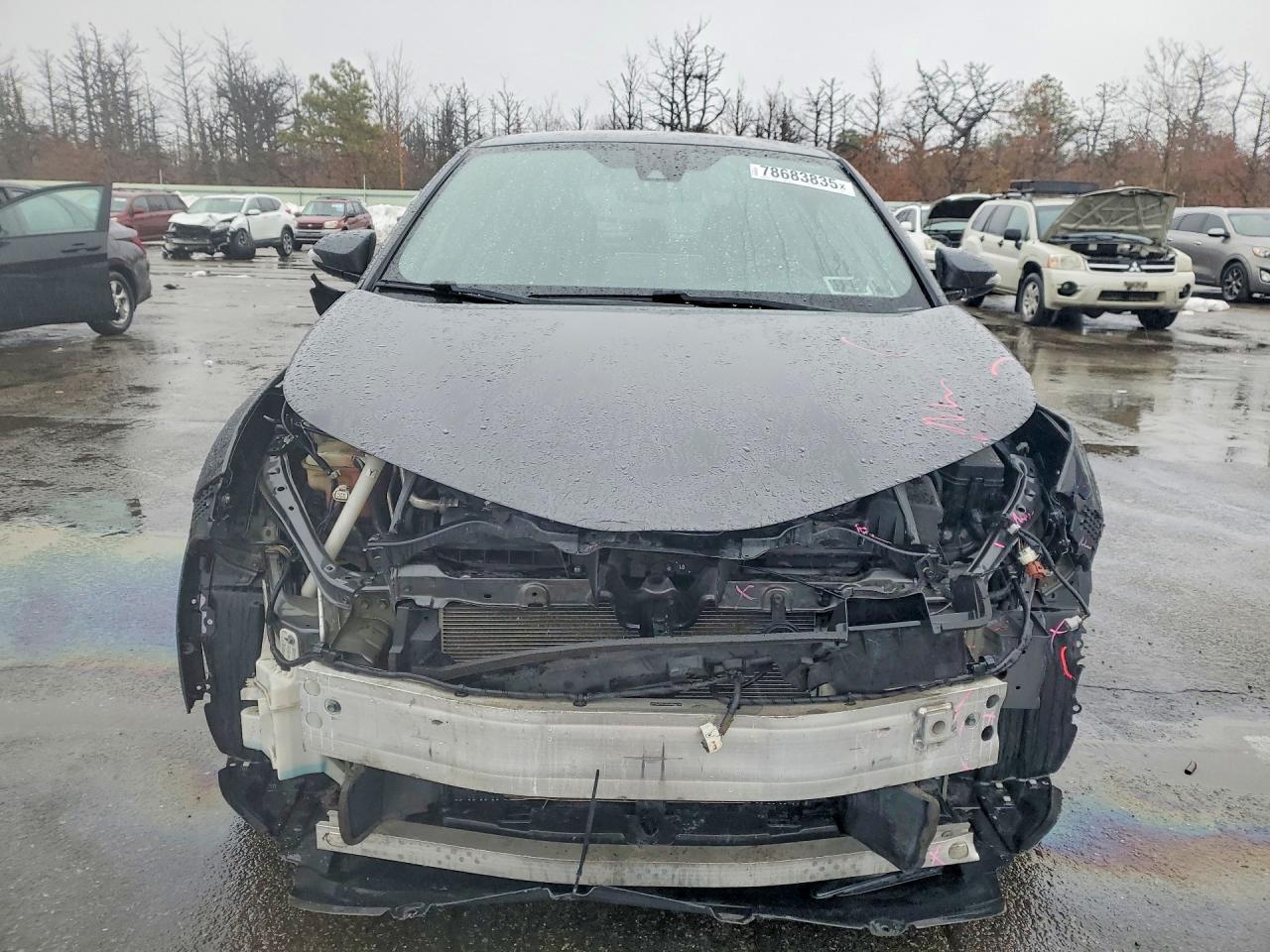 2019 Toyota C-Hr Xle - Image 5
