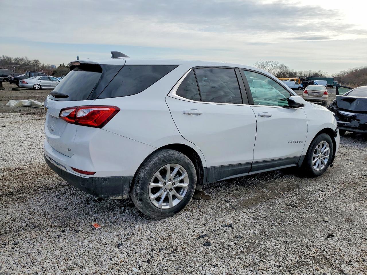 2021 Chevrolet Equinox Lt - Image 3