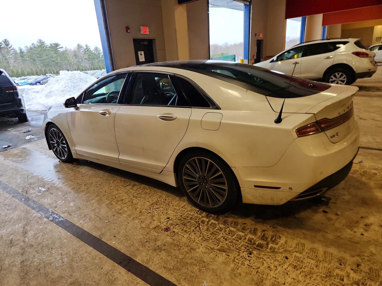 2013 Lincoln Townhouse Mkz - Фото 2