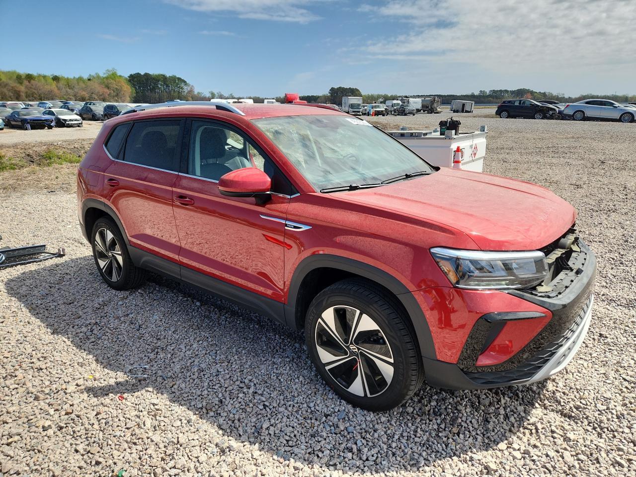 2024 Volkswagen Taos Se - Фото 4