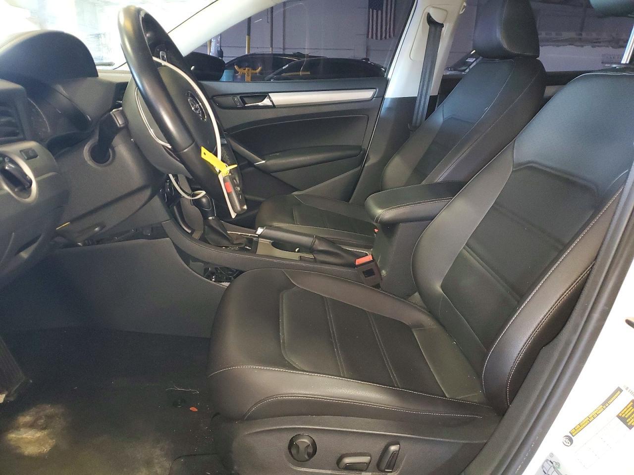 2020 Volkswagen Passat Se - Image 7