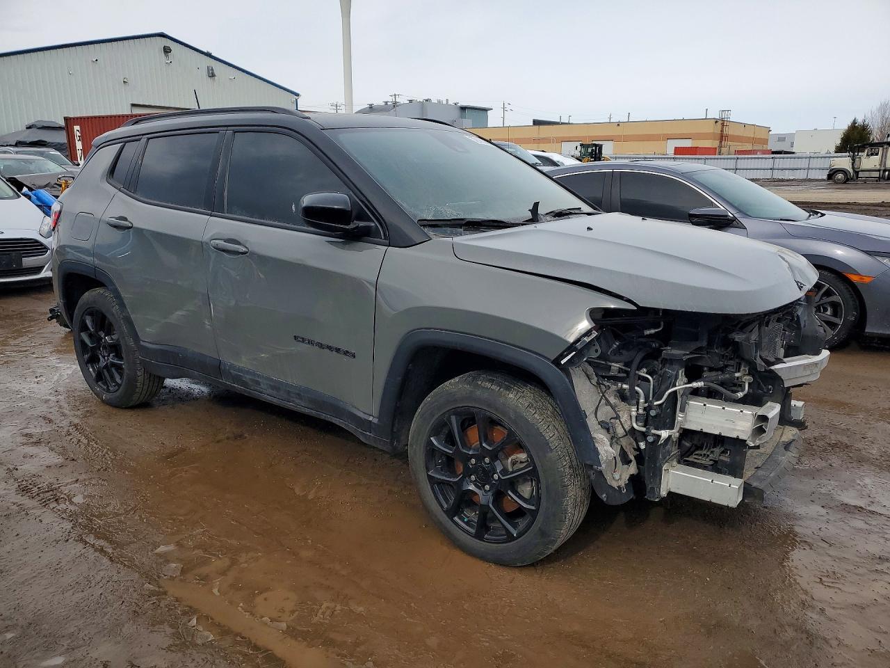 2023 Jeep Compass - Image 4