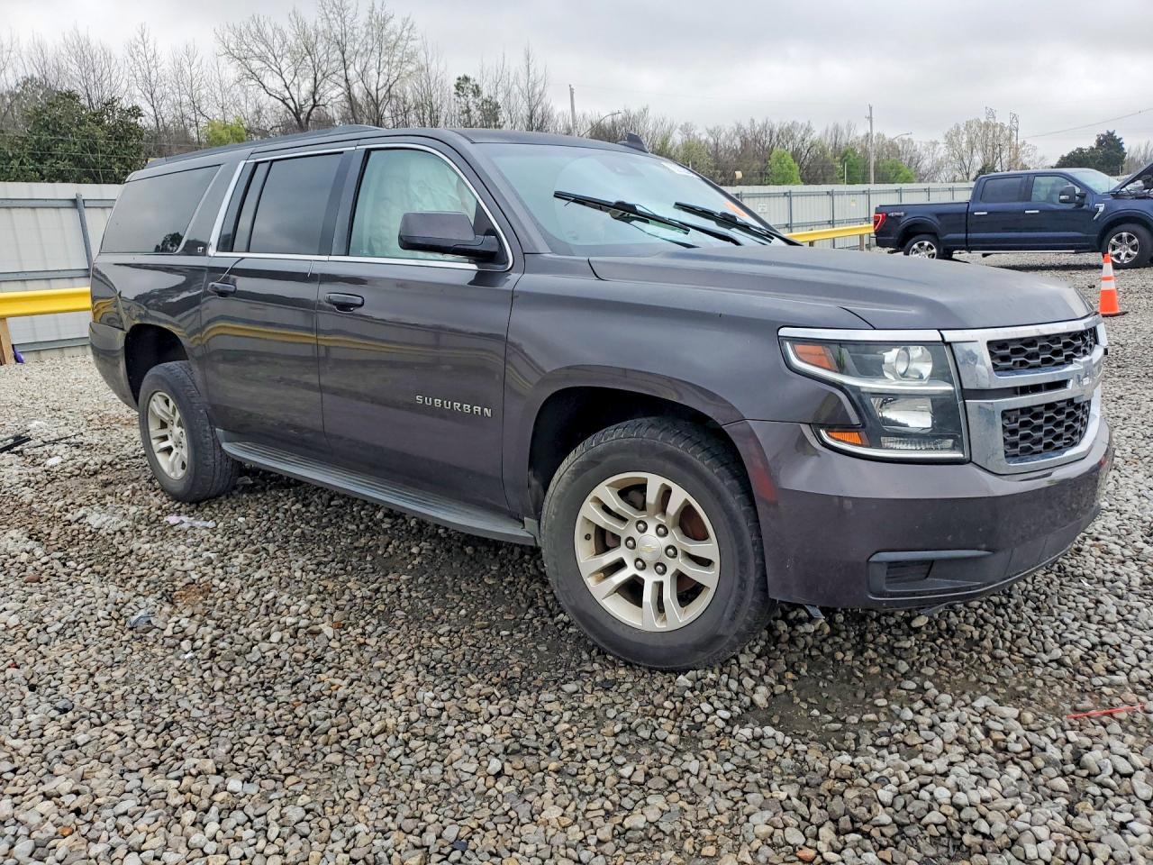 2016 Chevrolet Suburban K1500 Lt - Фото 4