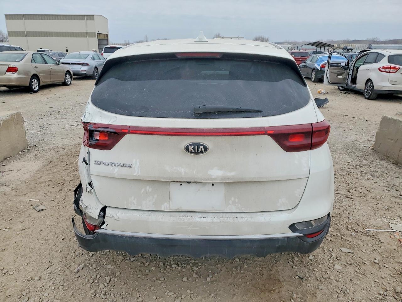 2020 Kia Sportage Lx - Image 6