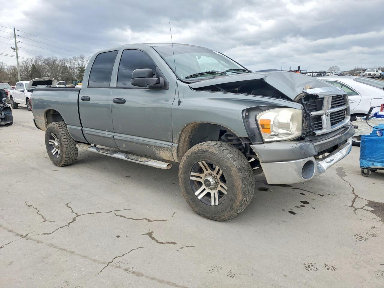 2007 Dodge Ram 2500 St - Image 4
