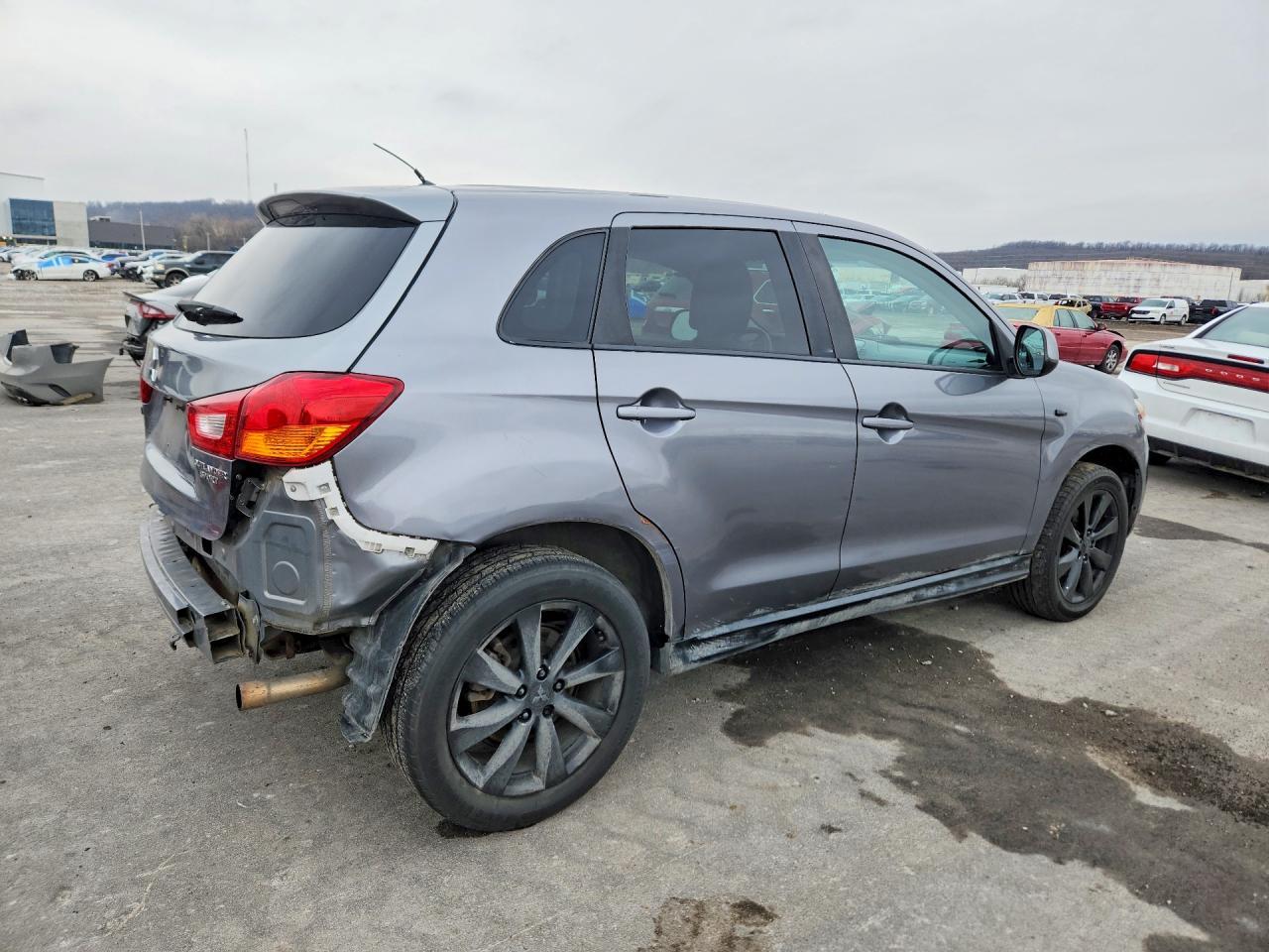 2014 Mitsubishi Outlander Sport Es - Фото 3