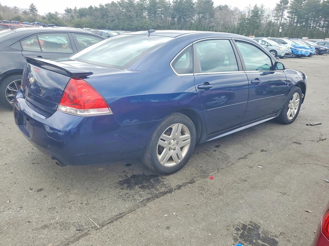 2012 Chevrolet Impala Lt - Image 3