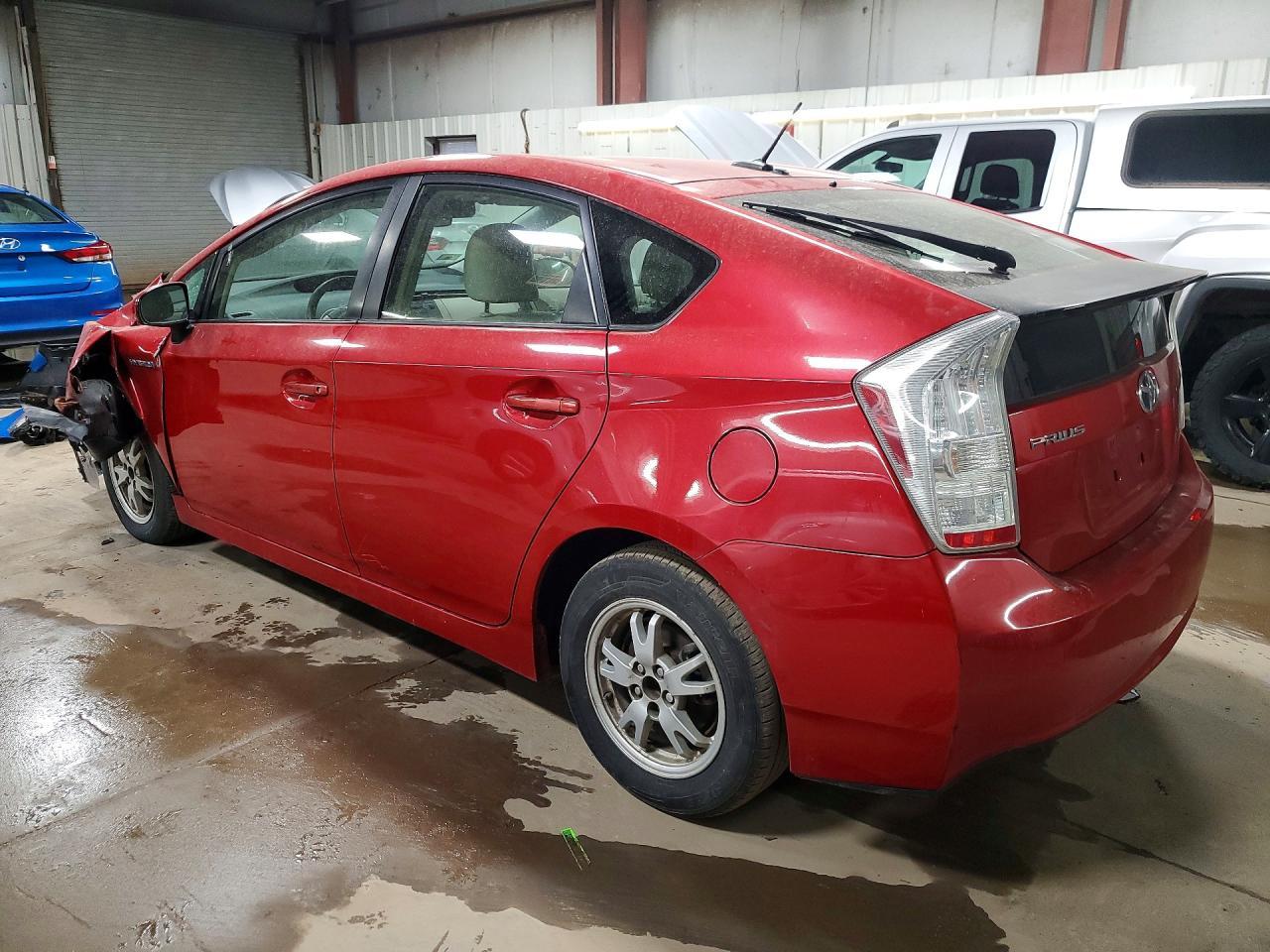 2010 Toyota Prius Ii - Фото 2