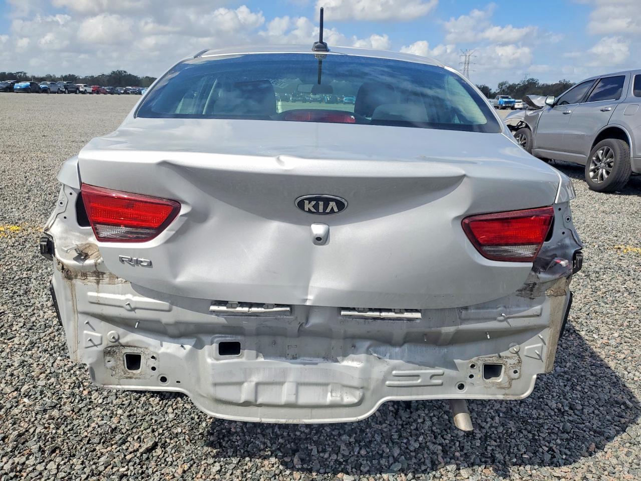 2021 Kia Rio Lx - Image 6